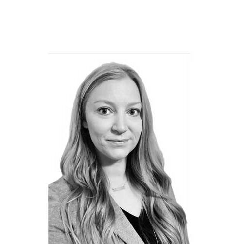 Lauren Stensgaard - Team Photo